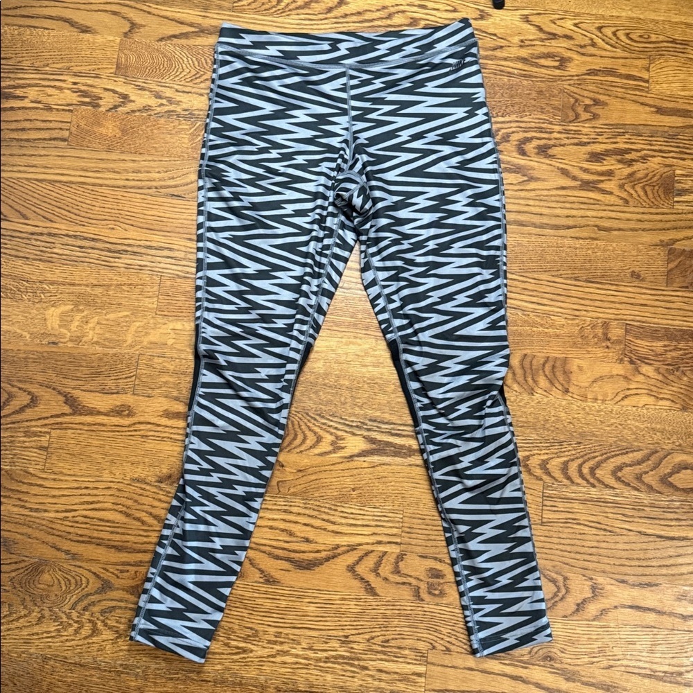 Nike Gray and Black Zigzag Leggings